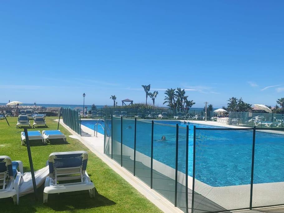 Casita Junto Al Mar En El Puerto De Cabopino Villa Marbella Eksteriør bilde