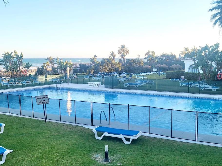 Casita Junto Al Mar En El Puerto De Cabopino Villa Marbella Eksteriør bilde